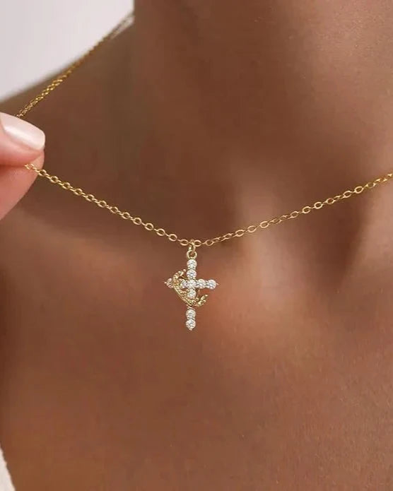 Collana con Croce e Corona di Cristo (Placcato in Oro)