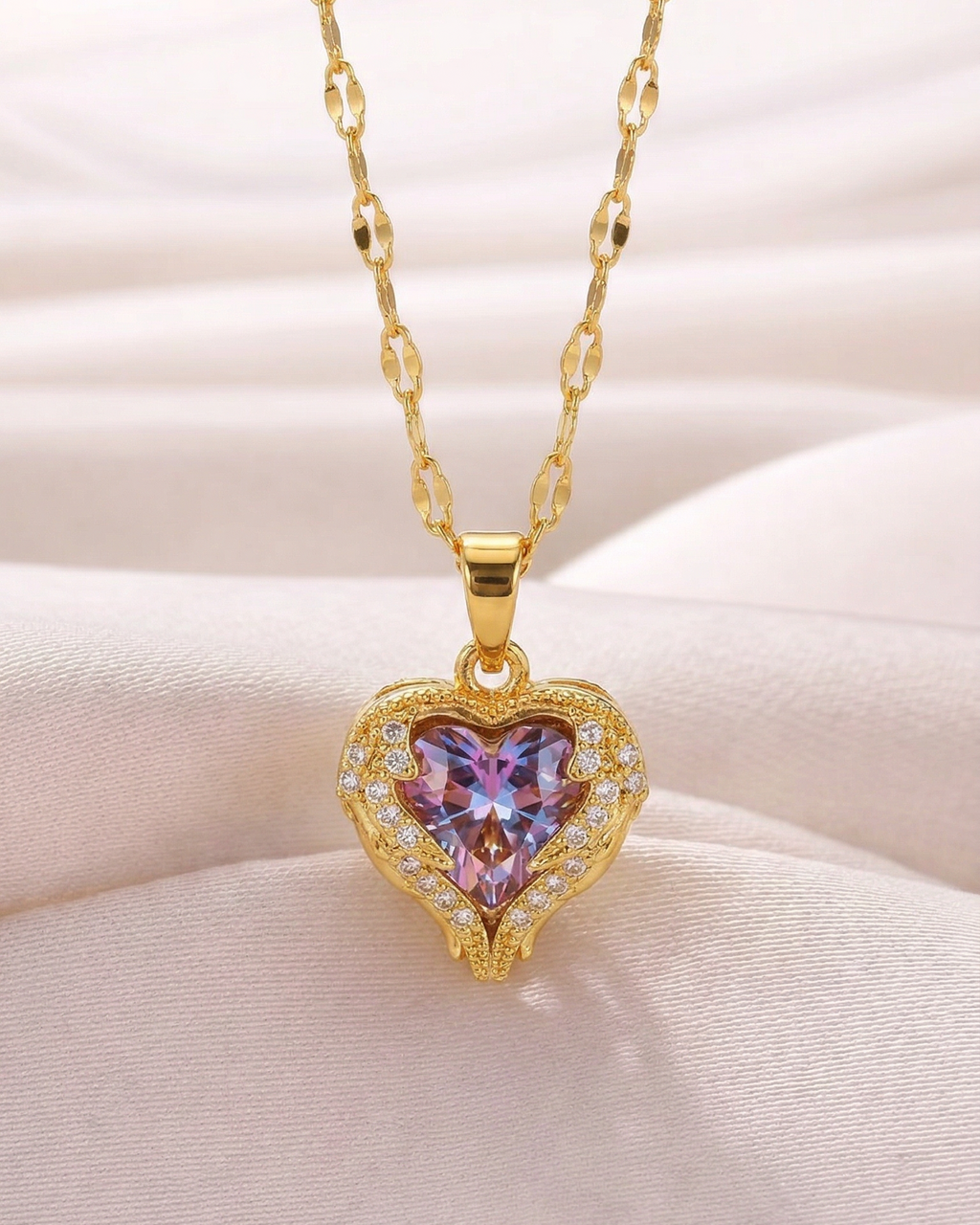 Collana Cuore Benedetto (Placcata in Oro)