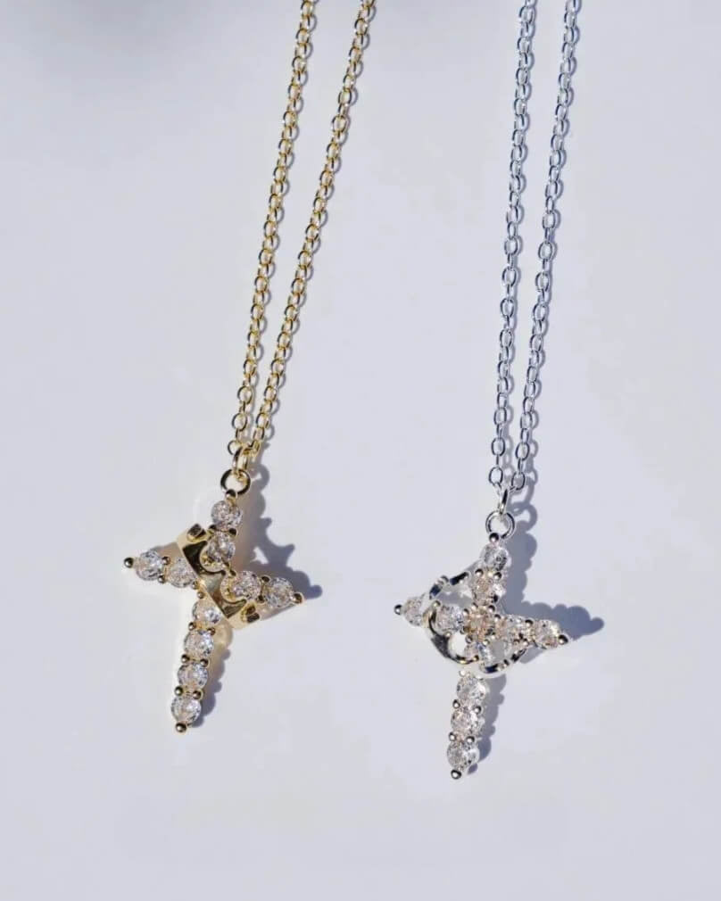 Collana con Croce e Corona di Cristo (Placcato in Oro)